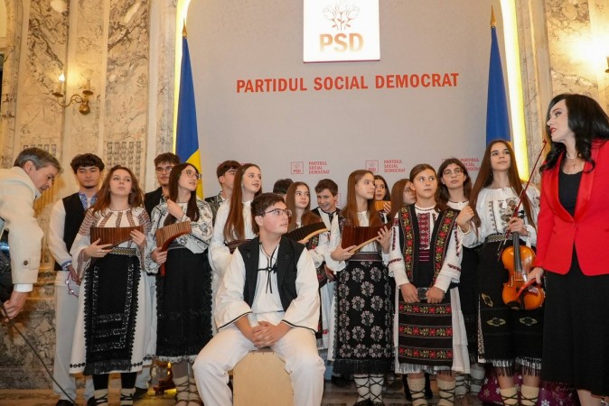 600364069_2066097557493019_7179853410172752570_n