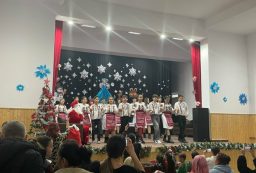 fc33d408-462c-407a-8c5c-88e3035c1490