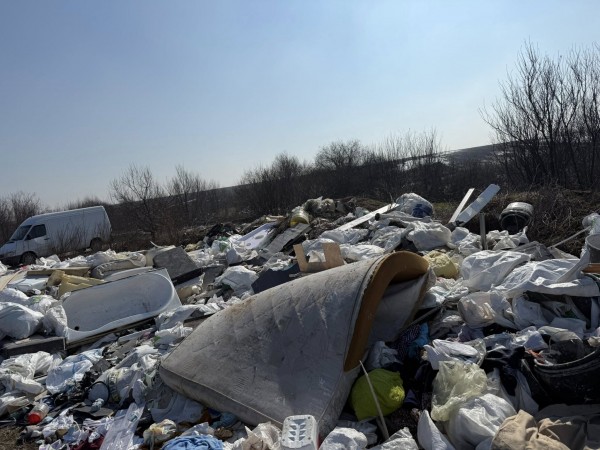 gunoaie Adunatii Copaceni 1-1