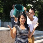 1  Deputatul Liliana Ciobanu a dat startul la Giurgiu pentru campaniei “Ice Bucket Challenge  (1)