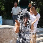 2  Deputatul Liliana Ciobanu a dat startul la Giurgiu pentru campaniei “Ice Bucket Challenge  (3)