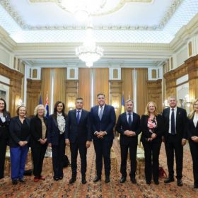 Mina+ Grindeanu+ australieni 1