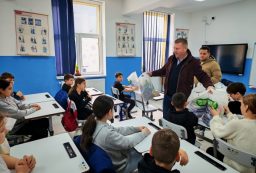 599949510_2436603213409692_3420684934344214224_n