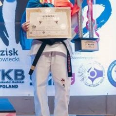 838d4cd2-c2b2-4d25-8dc4-8529a3f44b27