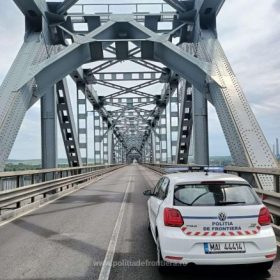 Podul Prieteniei- Politia de Frontiera