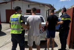 tineri arestati