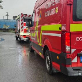 ambulanta accident auto-tren